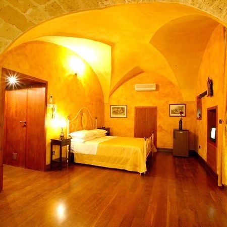 فندق Nel Centro Storico غالاتينا الغرفة الصورة